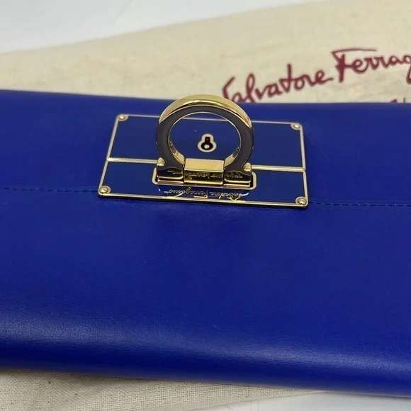 Salvatore Ferragamo Blue Leather Afef Gancio Clutch Wristlet - New Condition - Picture 7 of 15